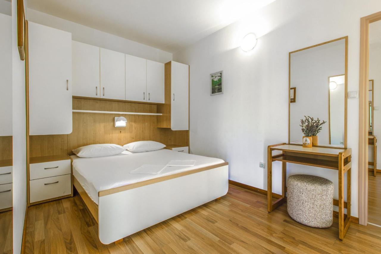Apartments Konta City Center Vodice Exterior foto
